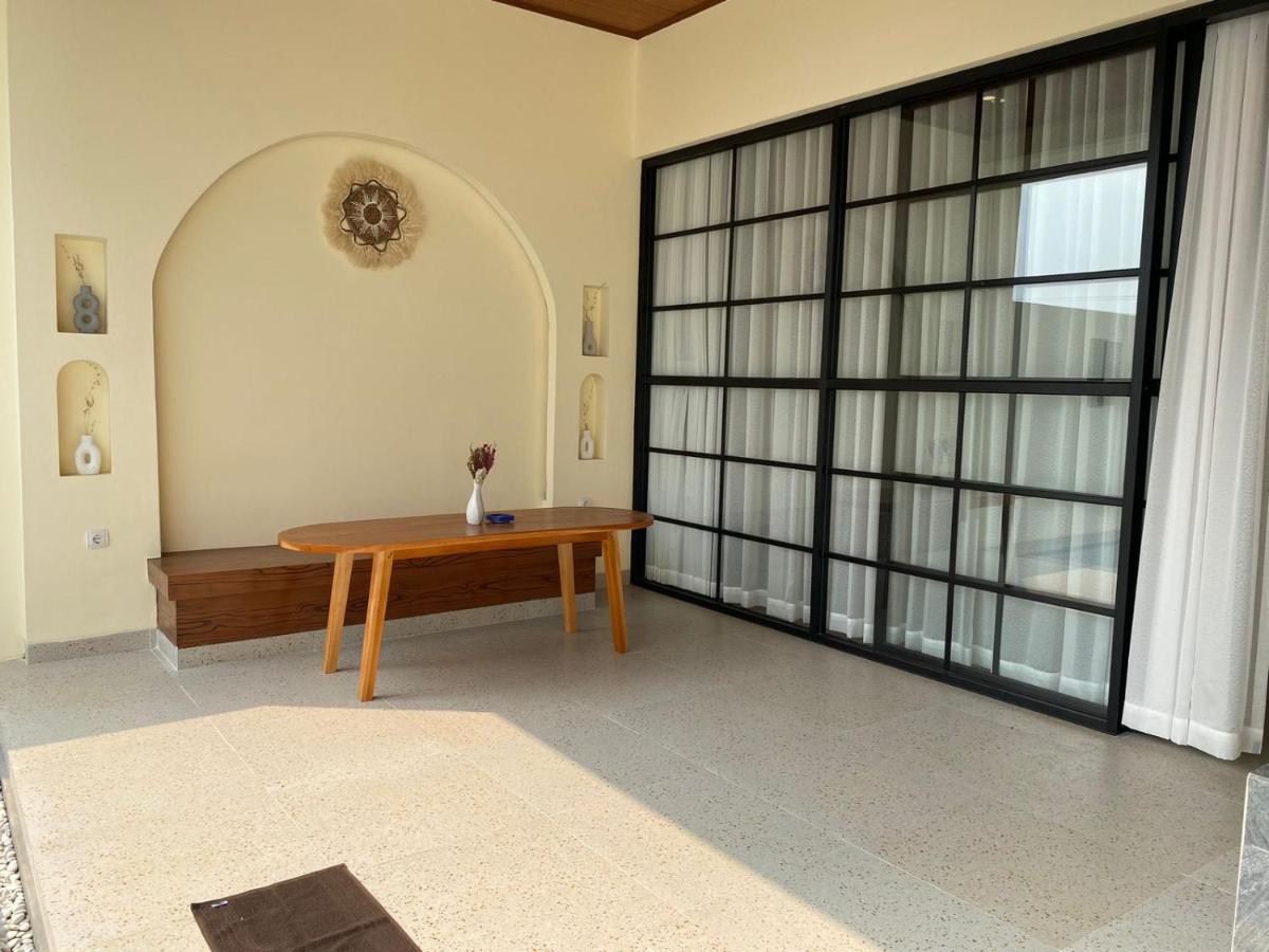 Azalea Room By The Anp Villas Cikundul Esterno foto