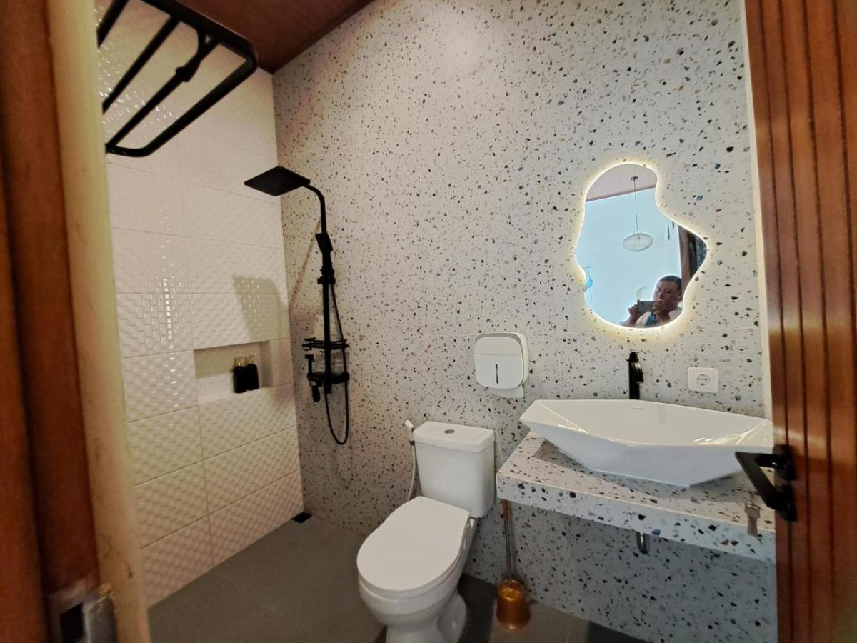 Azalea Room By The Anp Villas Cikundul Esterno foto